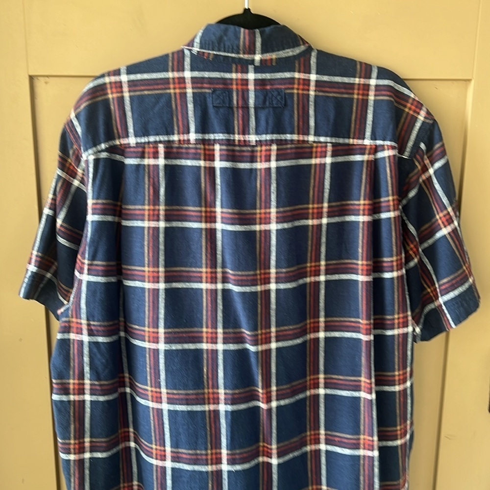 Duluth & Co. Men’s 100% Cotton Plaid Short Sleeve Button Down Shirt. Navy Red - Picture 5 of 6